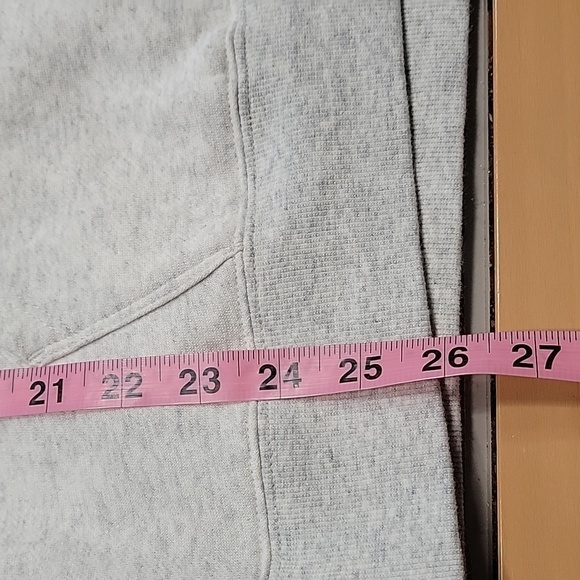 Garage Size L Washington State University Gray w/ Pink Hoodie Cutout Front, NEW - Picture 10 of 12